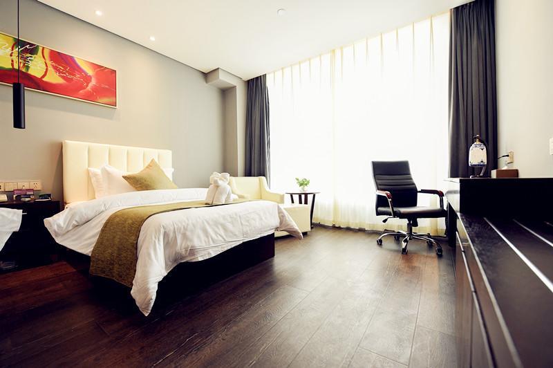 Metropolo,Shanghai,Hongqiao Airport,Wuzhong Road Zewnętrze zdjęcie